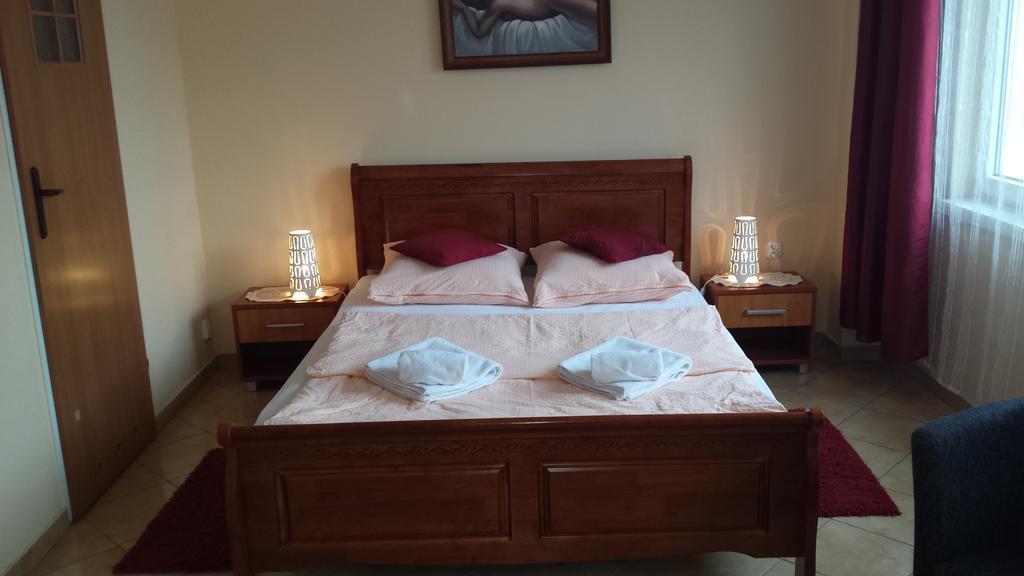 Hotel Elda 2 Bydgoszcz Eksteriør billede